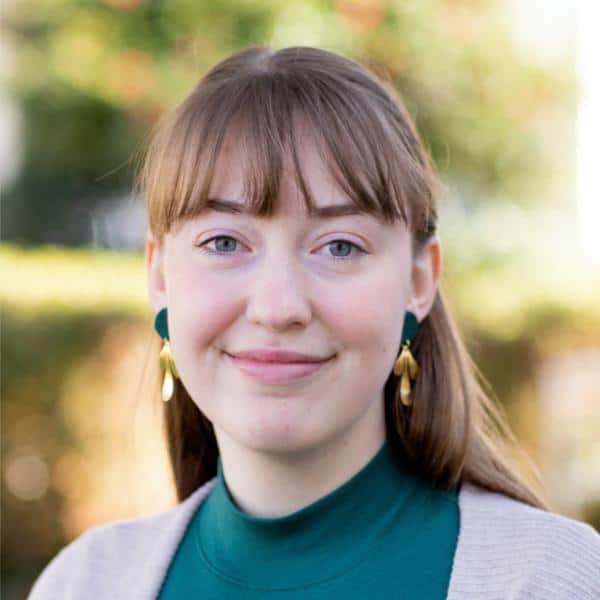 BU48943_011222-Katie-Haffenden-AJR0002-1-300×300@2x Katie Haffenden